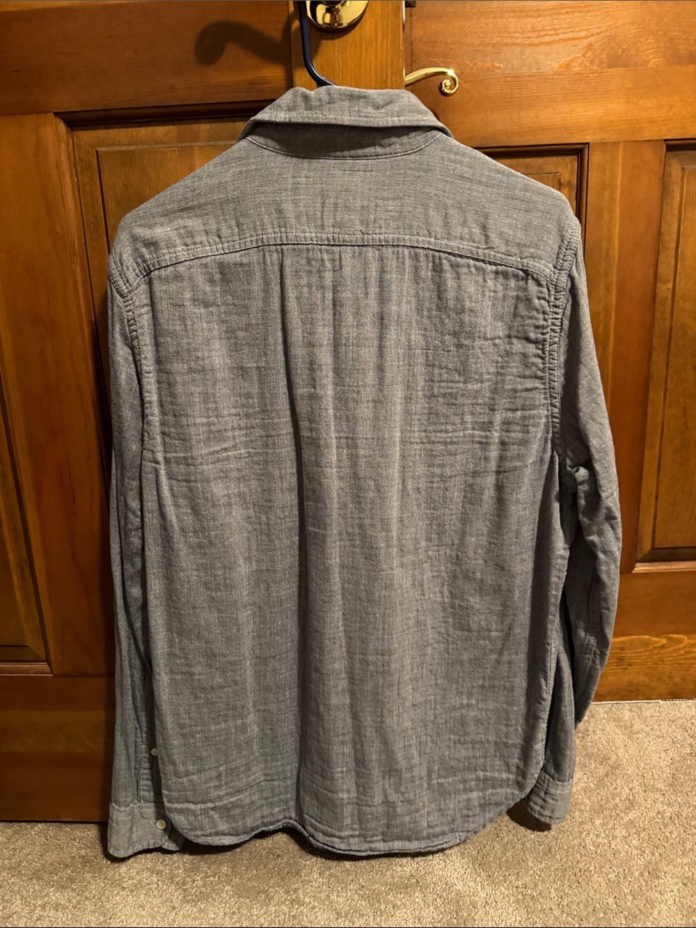 Abercrombie & Fitch Men’s Light Blue Casual Button-Down Shirt - Picture 6 of 7